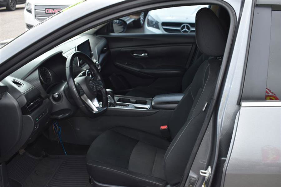 Used 2020 Nissan Sentra SV image 8