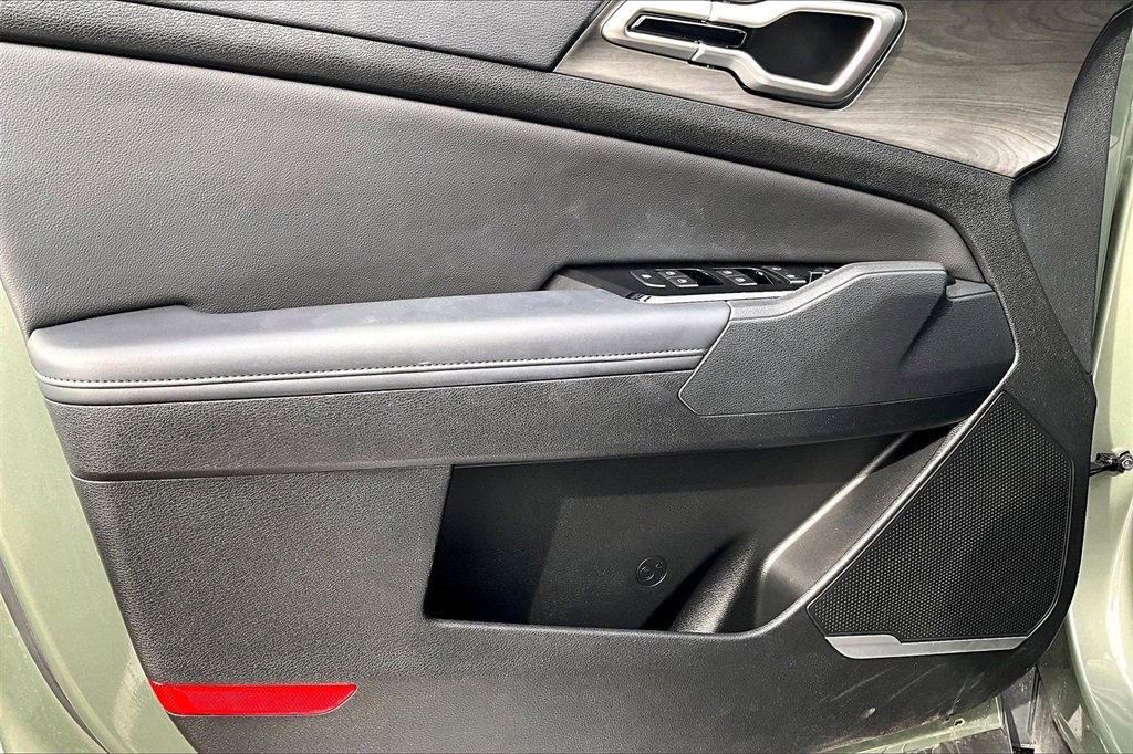 Used 2025 Kia Sportage X-Line image 19