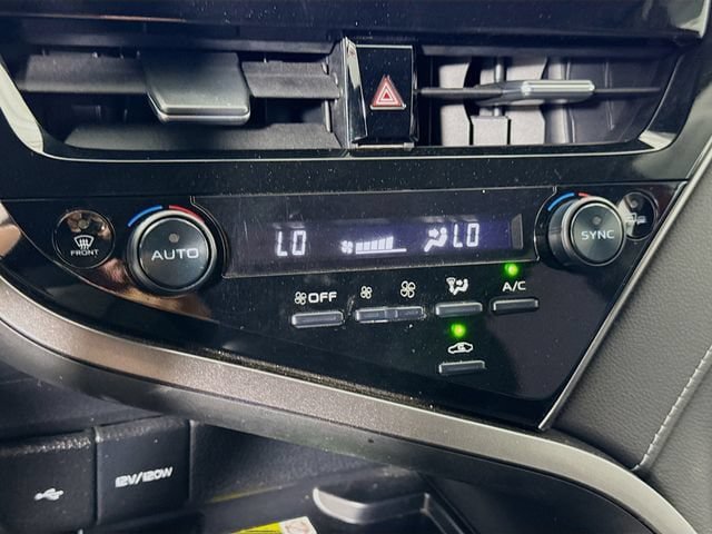 Certified 2024 Toyota Camry XSE w/ Navigation Package FWD image 17
