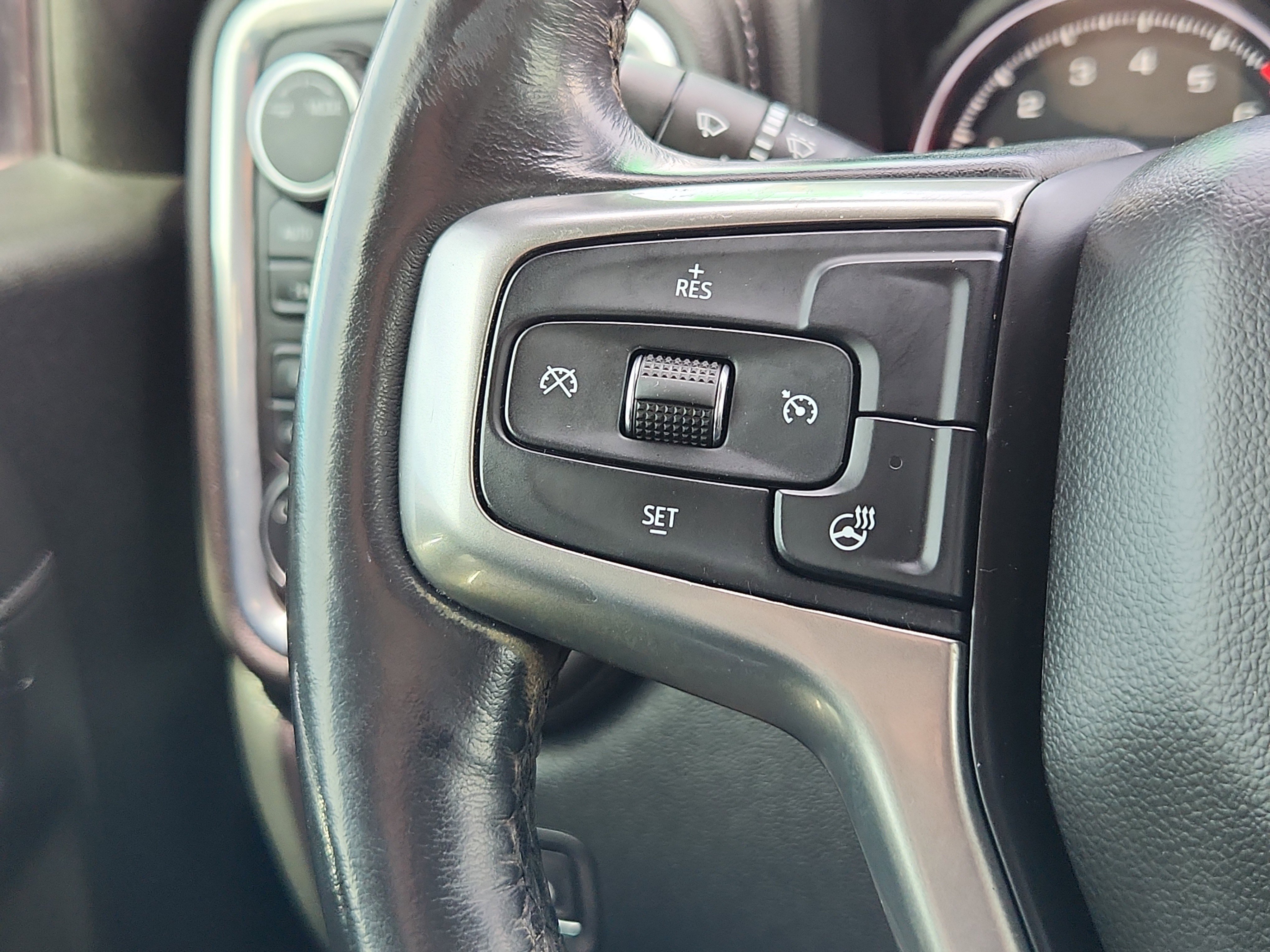 Used 2020 Chevrolet Silverado 1500 LT Trail Boss AWD/4WD image 24