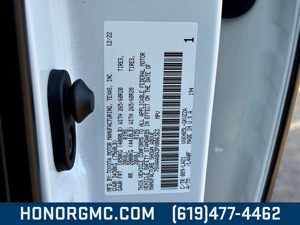 Used 2023 Toyota Sequoia Platinum image 38