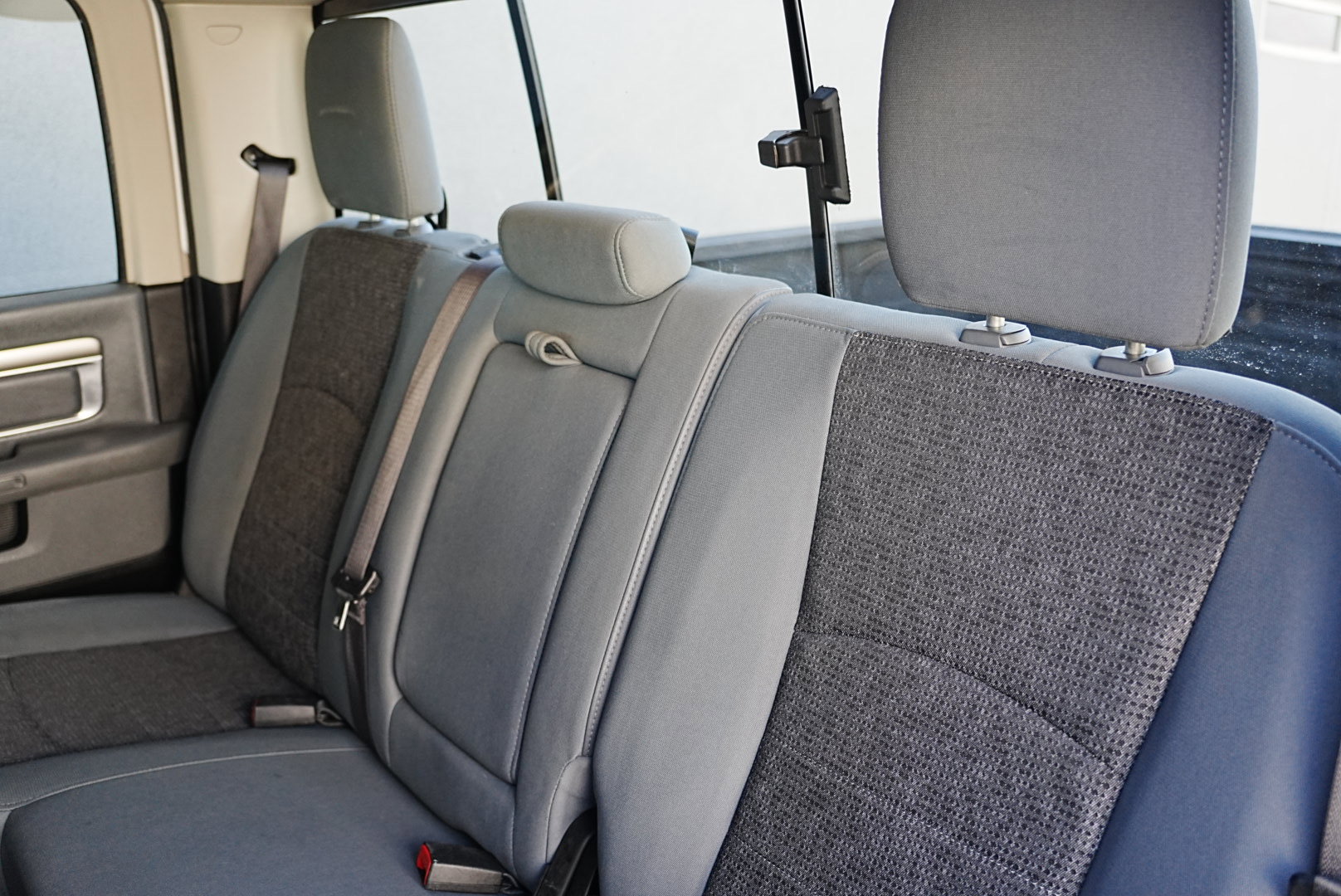 Used 2019 RAM 1500 Classic SLT w/ Luxury Group image 12