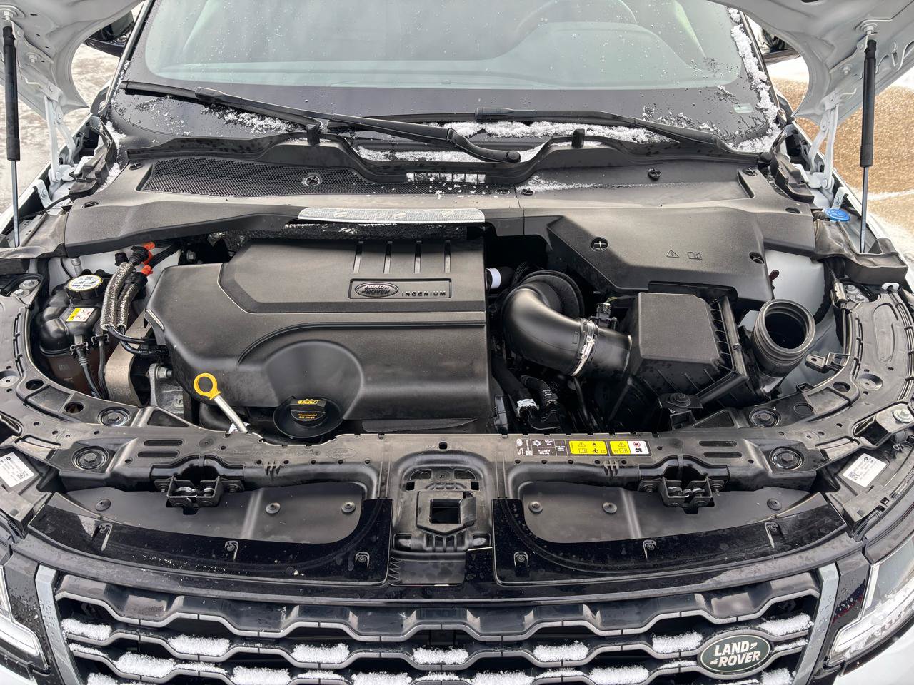 Used 2023 Land Rover Range Rover Evoque R-Dynamic S AWD/4WD image 34