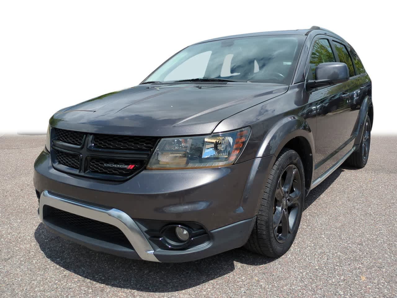 Used 2018 Dodge Journey Crossroad w/ Nav & Sun Group FWD video 1