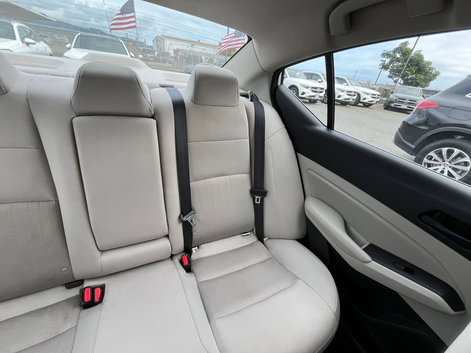 Used 2025 Nissan Altima 2.5 SV image 38