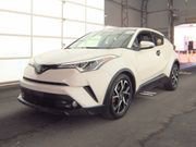 Used 2019 Toyota C-HR Limited image 2