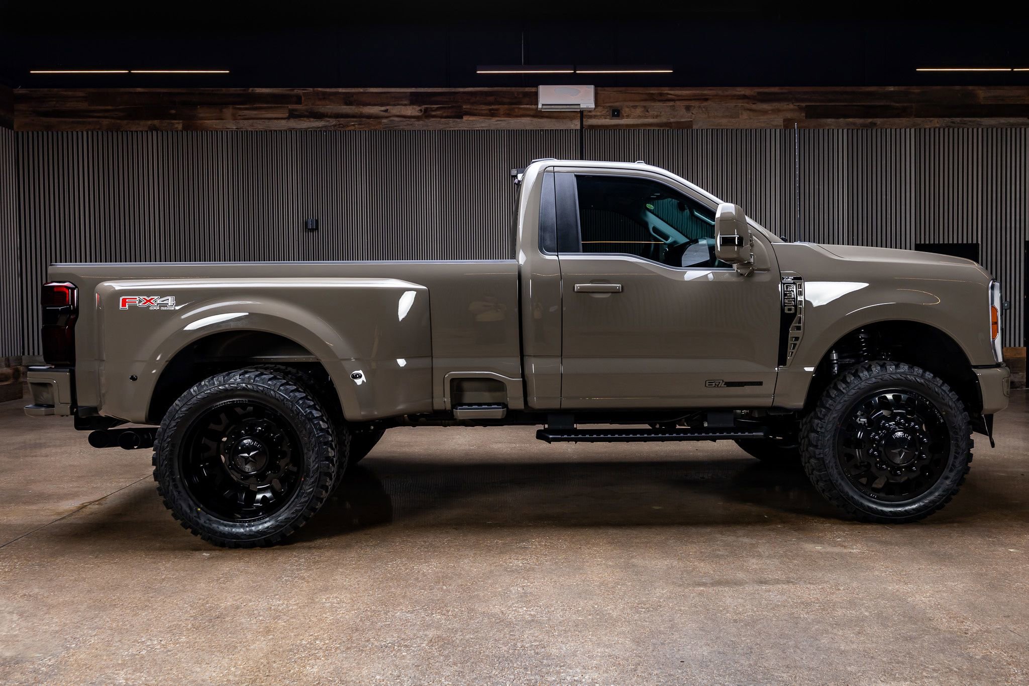 Used 2026 Ford F350 XLT w/ 360-Degree Camera Package AWD/4WD image 11