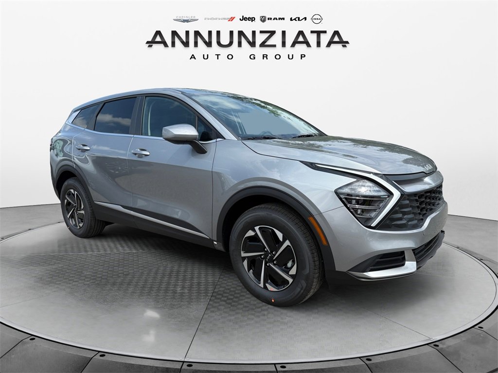 New 2025 Kia Sportage LX image 7