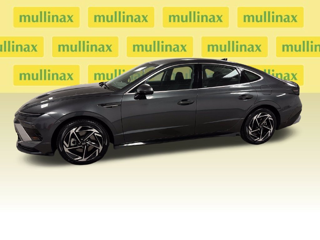 Used 2026 Hyundai Sonata SEL FWD image 9