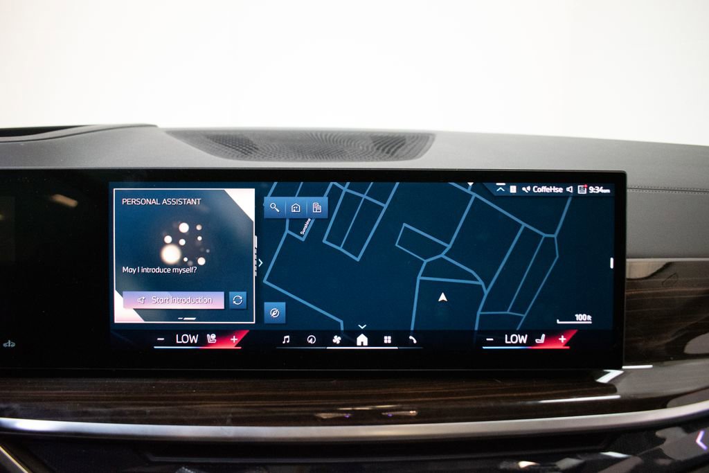 Certified 2026 BMW X7 xDrive40i w/ Premium Package image 15