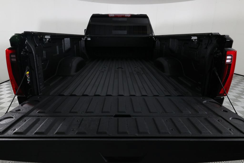 Used 2026 GMC Sierra 3500 Denali Ultimate AWD/4WD image 10