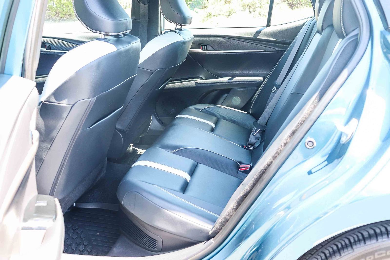 Certified 2025 Toyota Camry SE FWD image 21