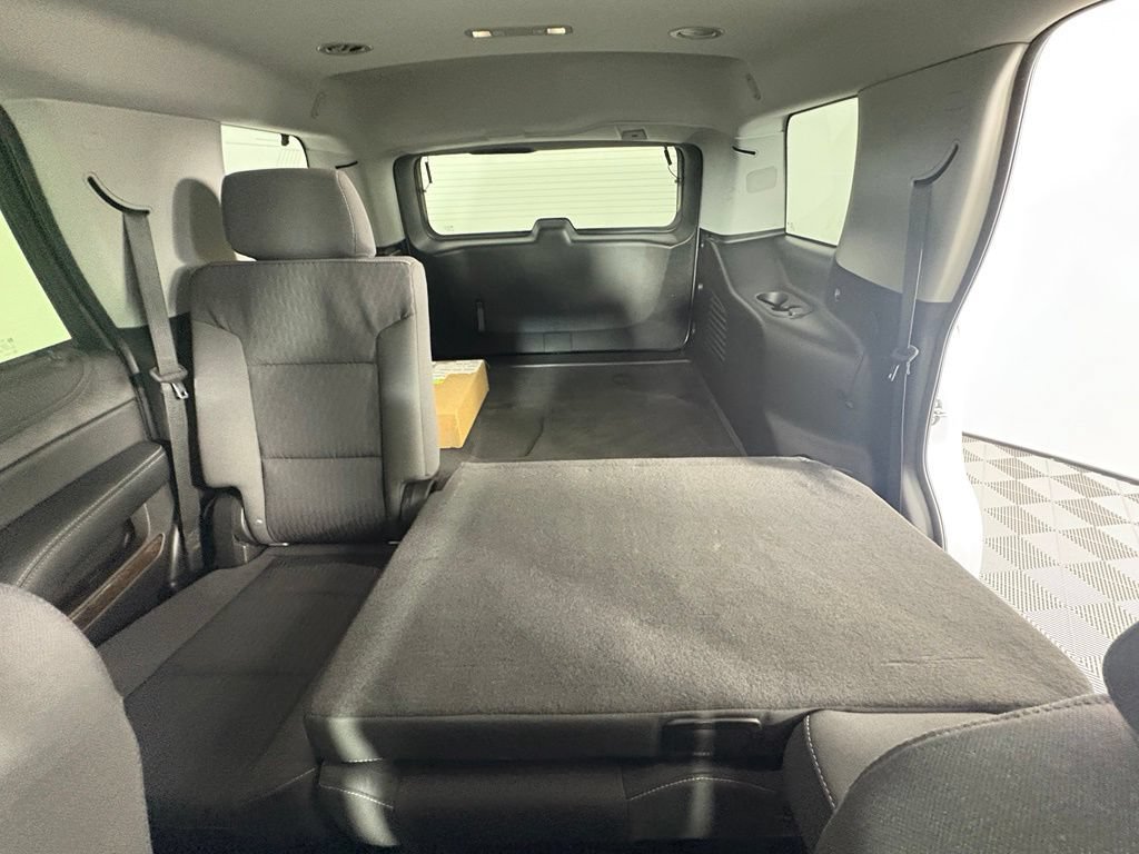 Used 2020 Chevrolet Tahoe LS w/ Skid Plate Package AWD/4WD image 19
