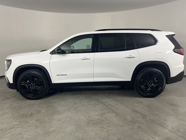 Used 2026 GMC Acadia Elevation w/ Black Edition FWD image 5