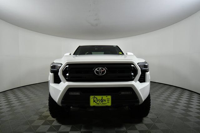 New 2026 Toyota Tacoma SR5 AWD/4WD image 7