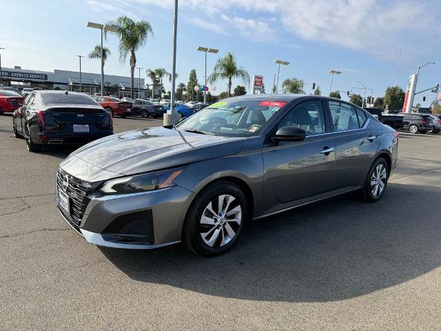 Certified 2025 Nissan Altima 2.5 S image 3