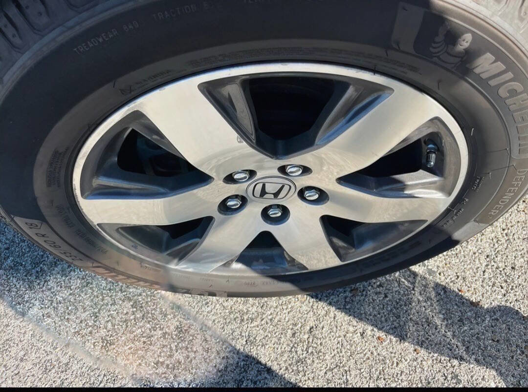 Used 2013 Honda Pilot Touring image 30