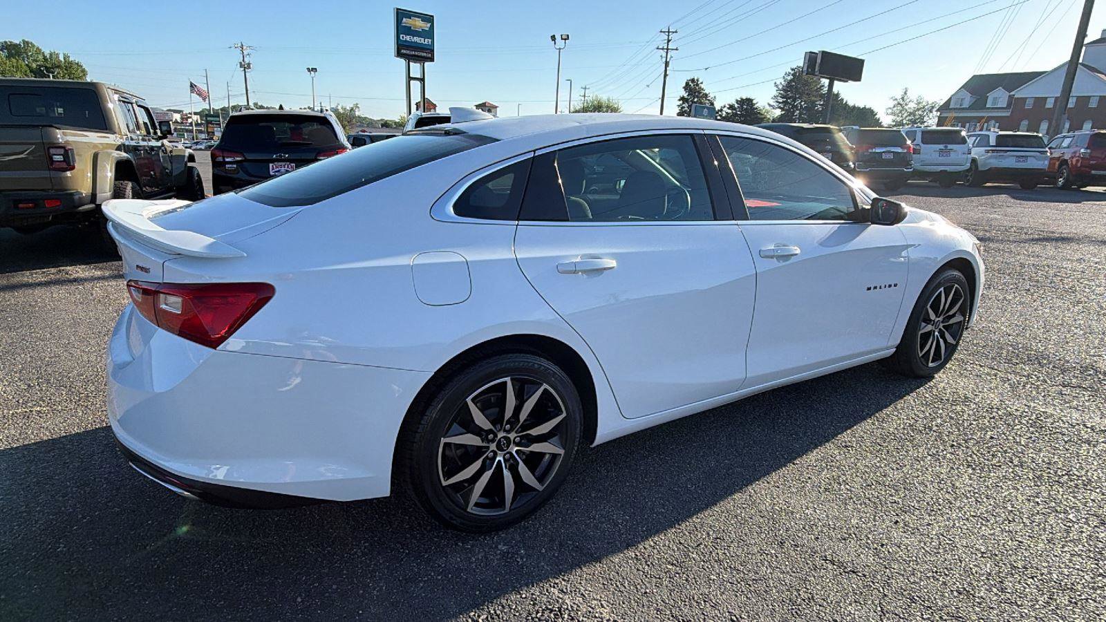 Certified 2022 Chevrolet Malibu RS w/ LPO, Convenience Package 1 image 5