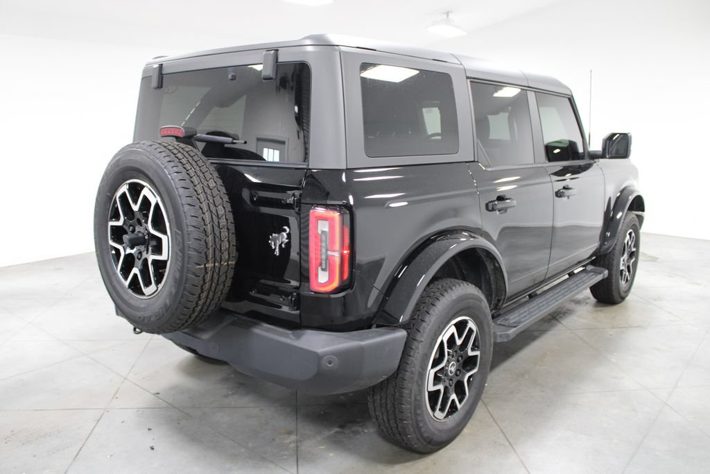 Used 2024 Ford Bronco Outer Banks AWD/4WD image 9