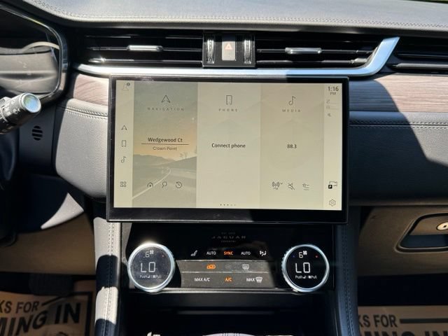 Used 2023 Jaguar F-PACE S AWD/4WD image 25