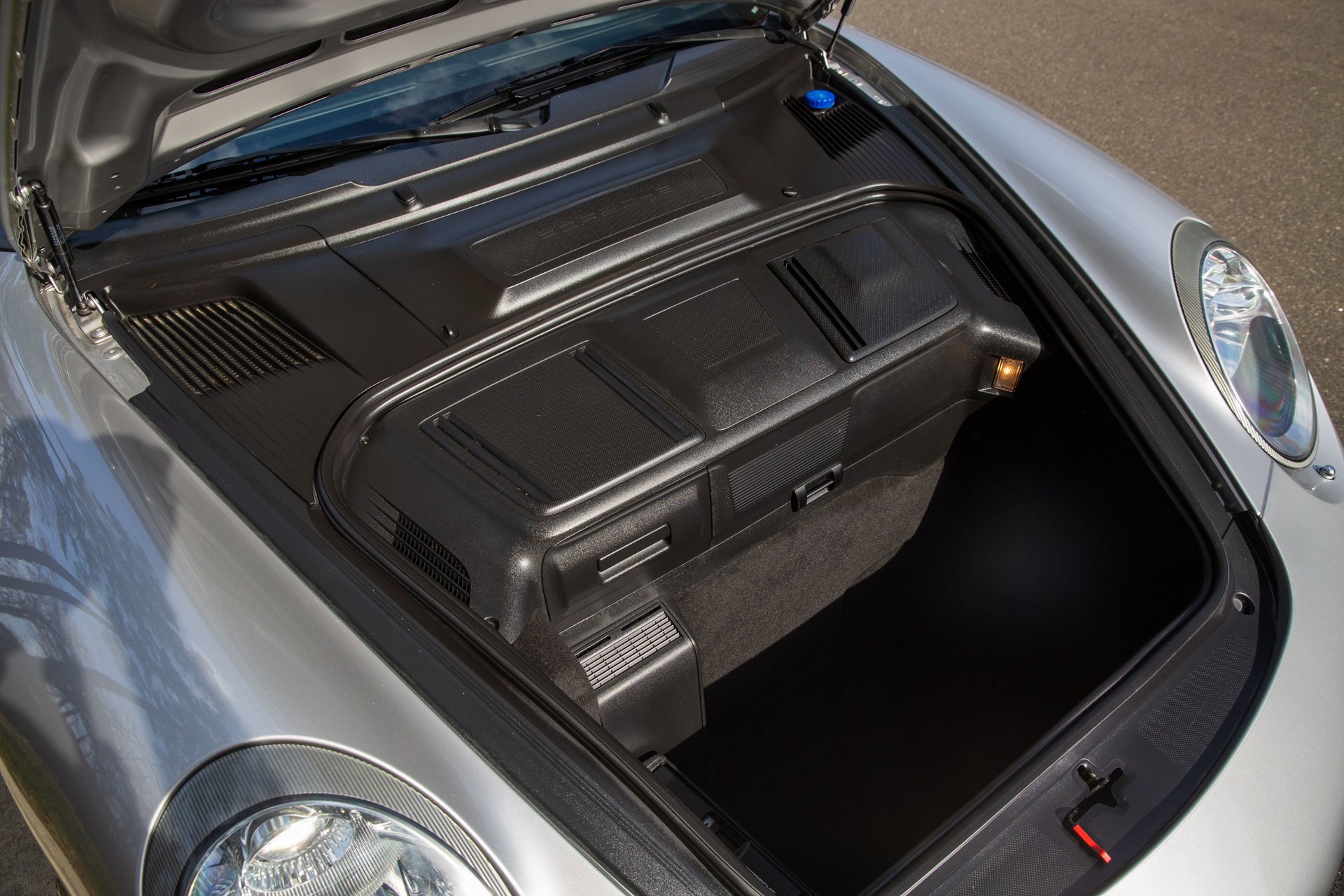 Used 2006 Porsche 911 Carrera 4 image 51