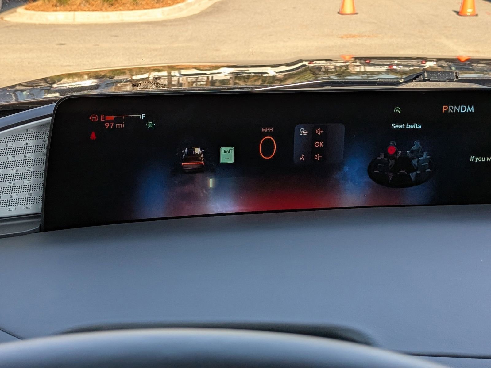 Used 2025 Lincoln Navigator L Black Label image 32