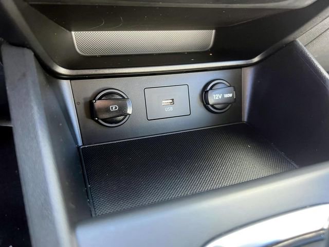 Used 2023 Hyundai Kona SEL image 21