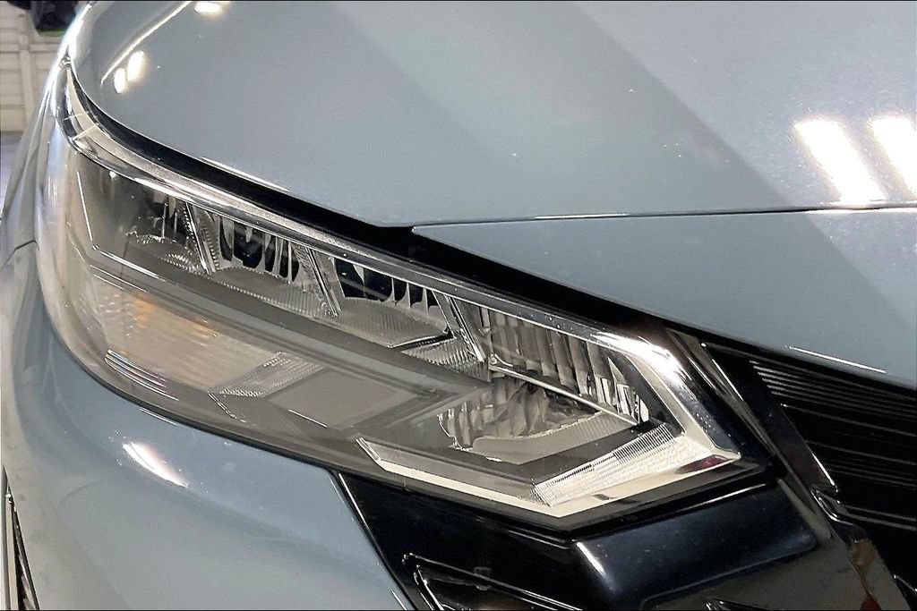 Used 2024 Nissan Sentra SR FWD image 35