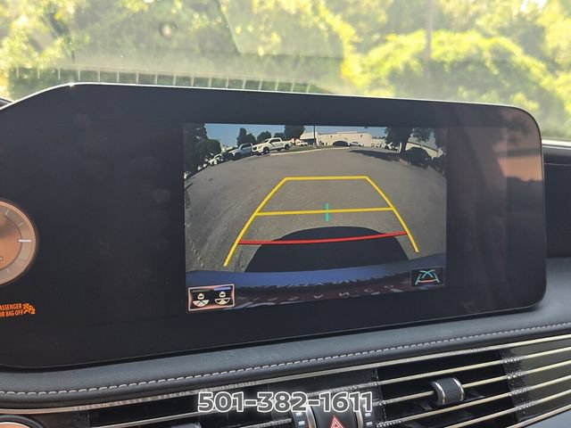 Used 2021 Lexus LS 500 w/ Accessory Package (Z2) RWD image 20