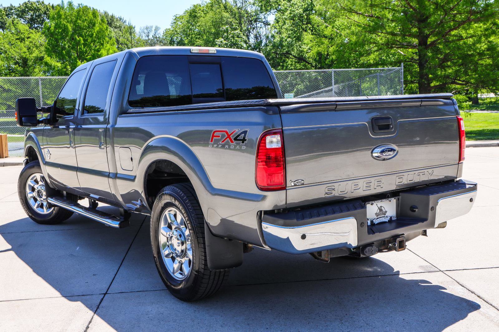 Used 2013 Ford F250 Lariat w/ Lariat Interior Pkg AWD/4WD image 14