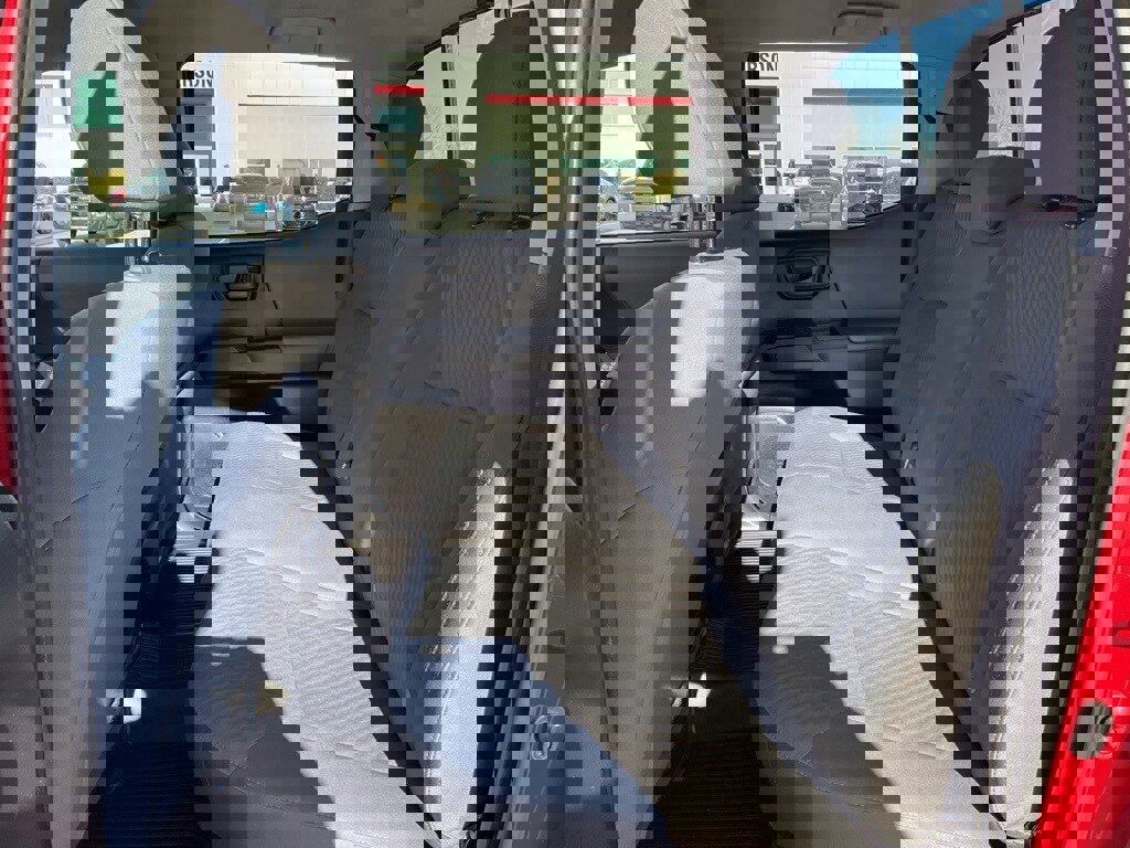 Used 2020 Toyota Tacoma SR image 13