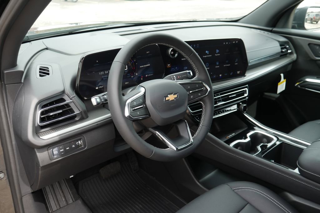 New 2026 Chevrolet Traverse LT w/ LPO, Floor Liner Package image 10