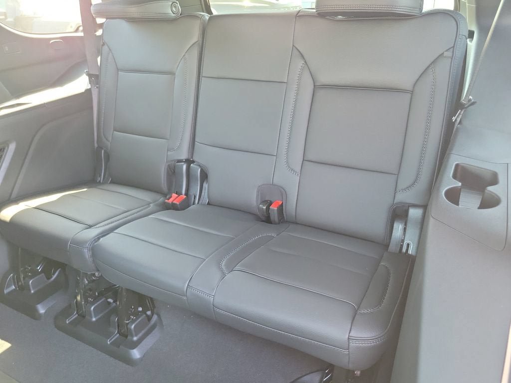 New 2026 GMC Yukon Denali AWD/4WD image 9
