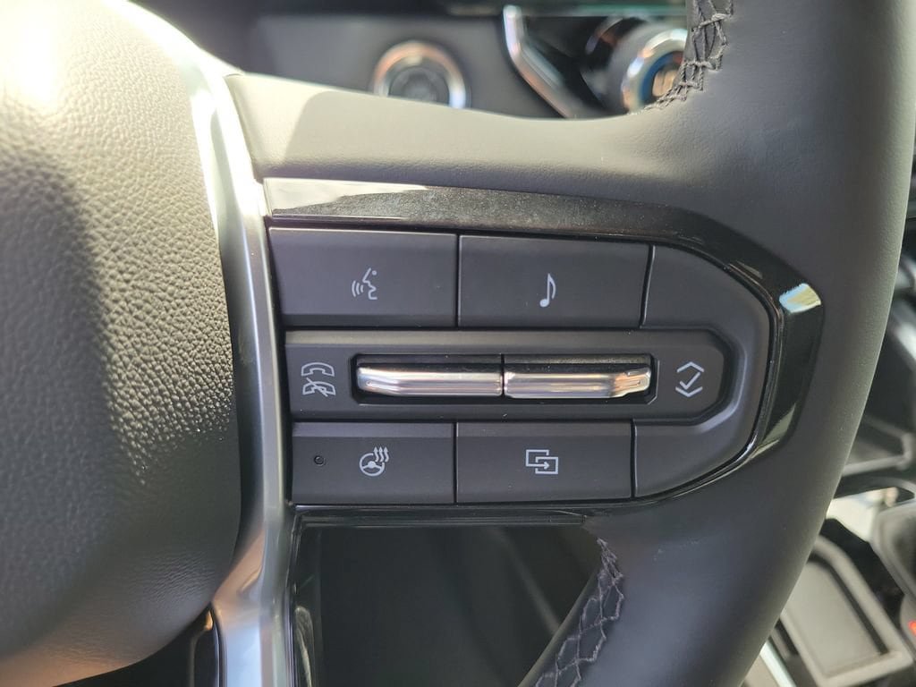 New 2026 Chevrolet Colorado LT w/ LT Convenience Package RWD image 7