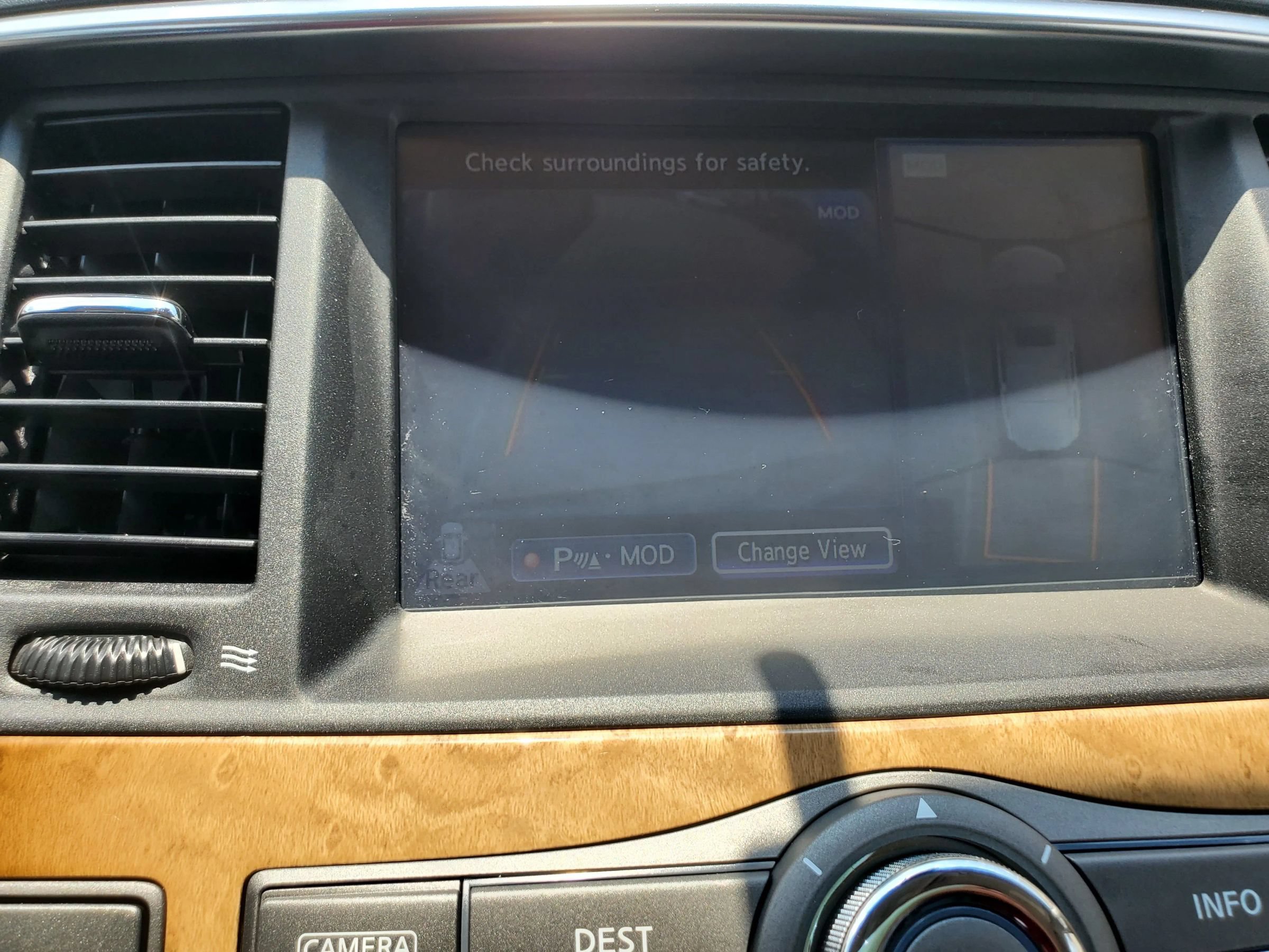 Used 2014 INFINITI QX80 4WD w/ Theater Package image 56