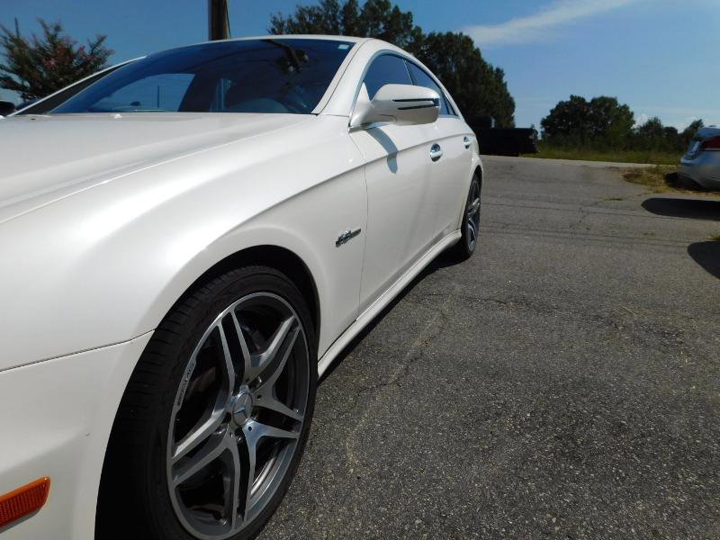 Used 2009 Mercedes-Benz CLS 63 AMG image 27