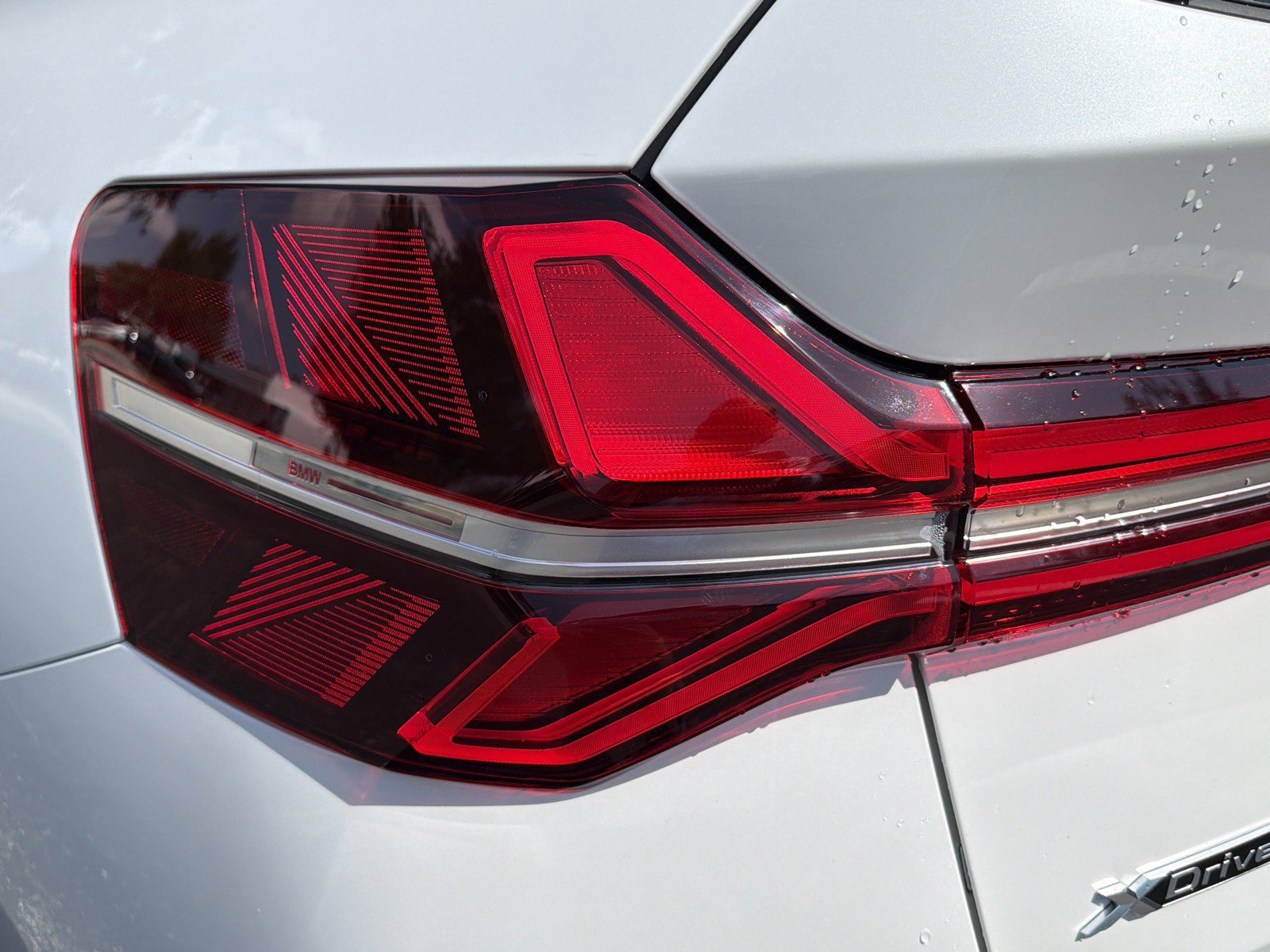 New 2026 BMW 330i Sedan w/ Convenience Package RWD image 10