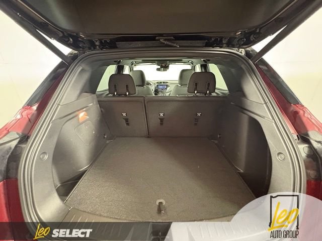 Used 2023 Chevrolet TrailBlazer RS w/ Sun and Liftgate Package AWD/4WD image 23