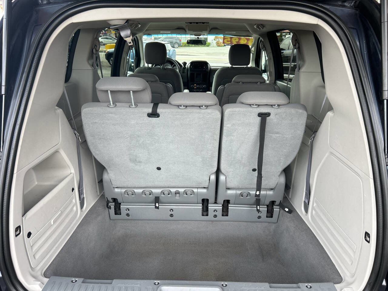 Used 2009 Dodge Grand Caravan SE FWD image 5
