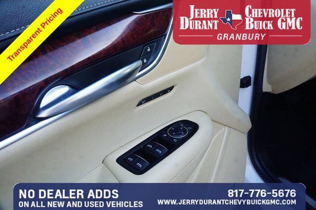 Used 2017 Cadillac XT5 Premium Luxury FWD image 16