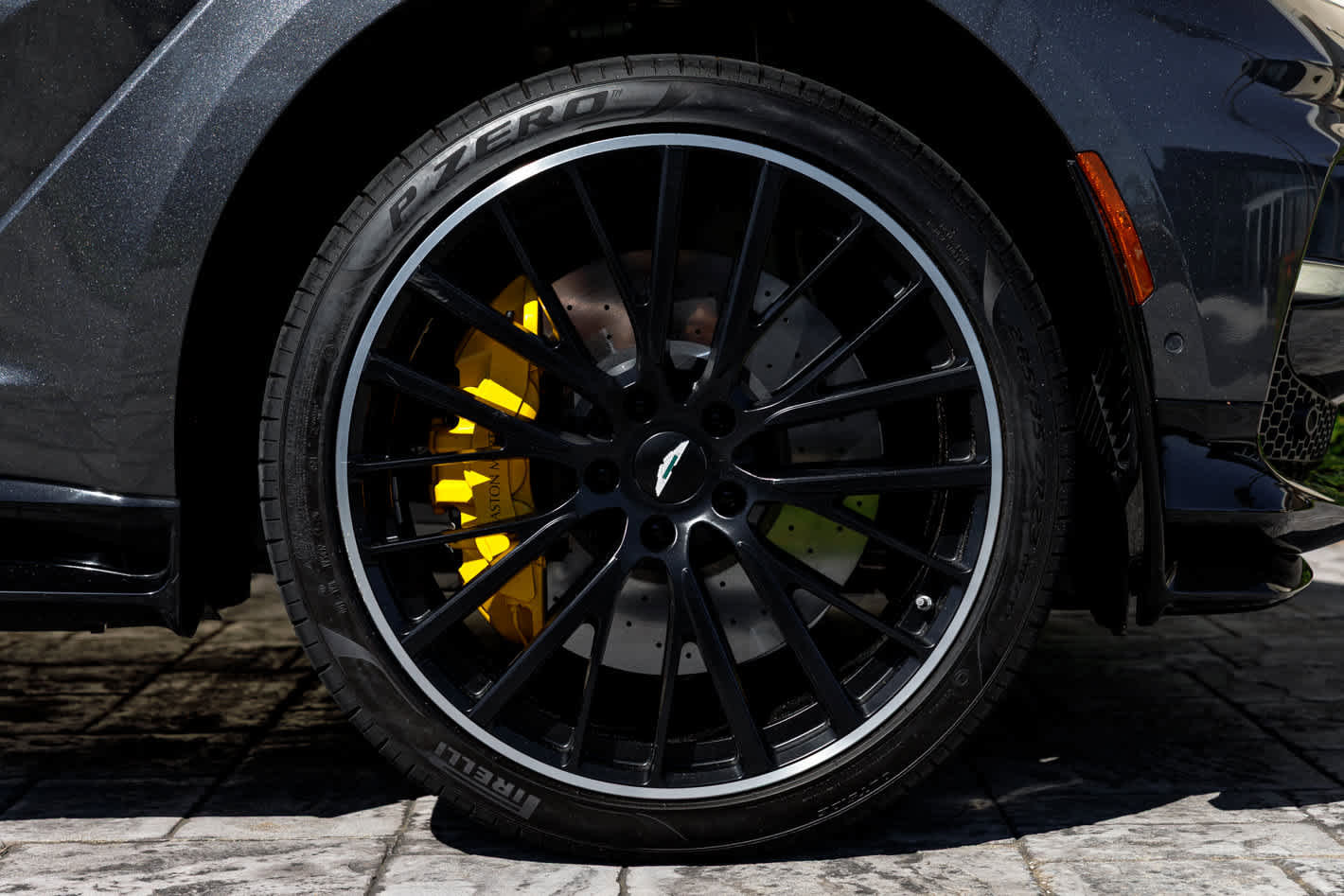 Used 2023 Aston Martin DBX 707 image 23