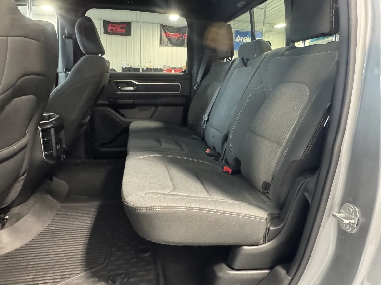 Used 2022 RAM 1500 Big Horn AWD/4WD image 14