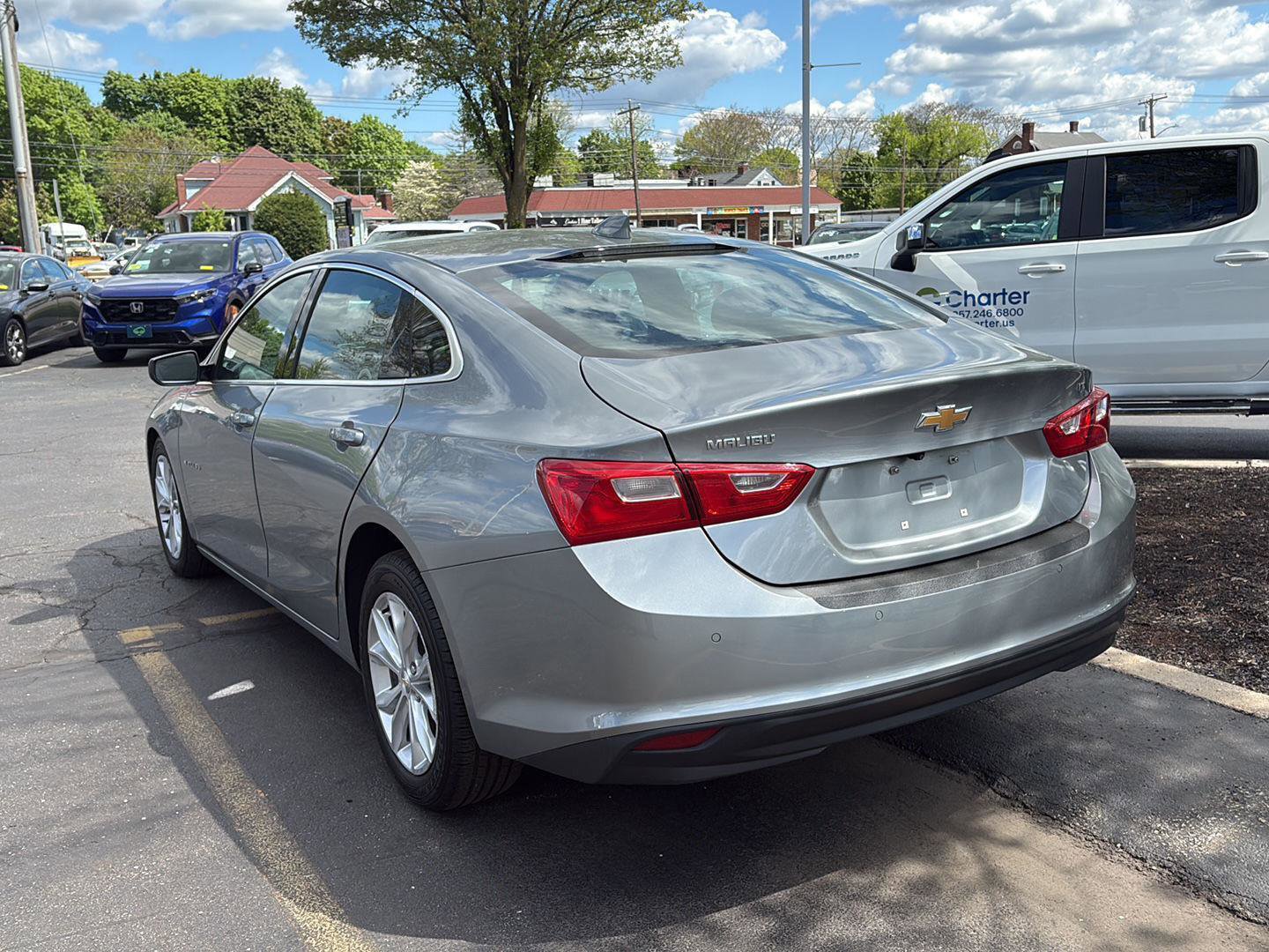 Used 2024 Chevrolet Malibu LT FWD image 5