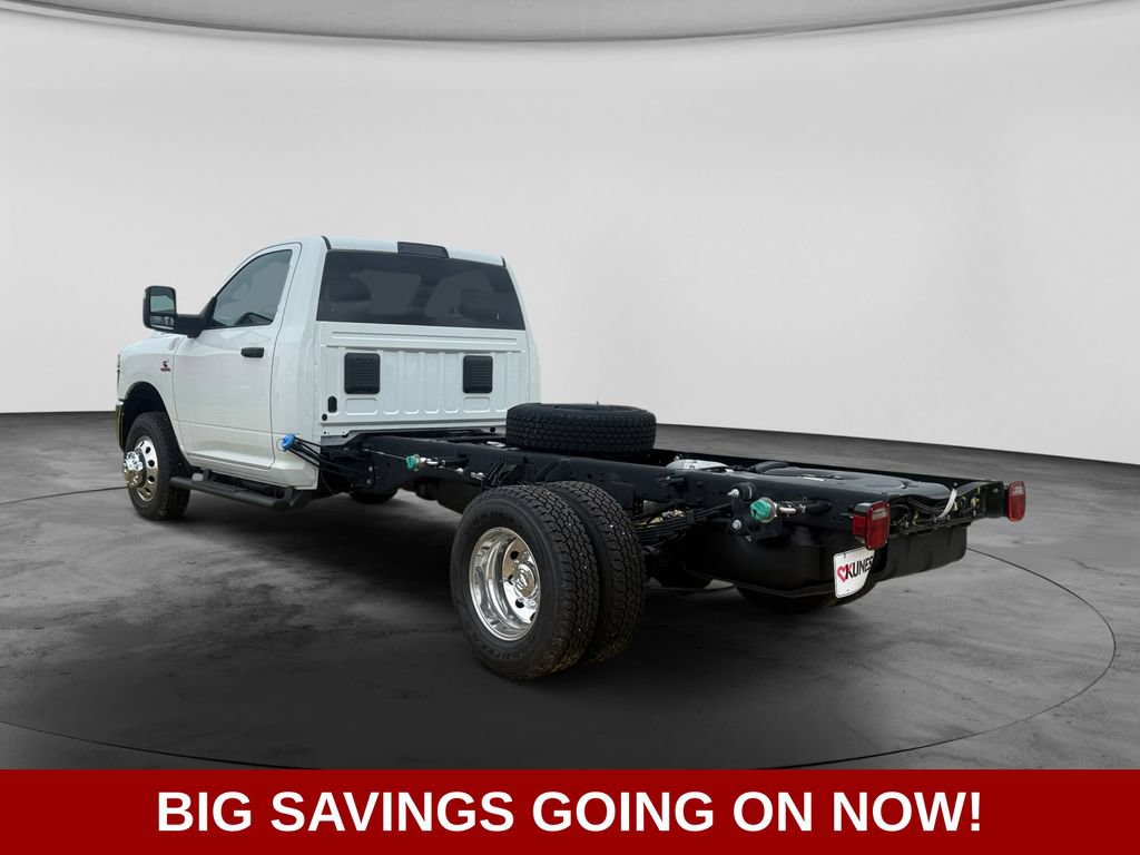 New 2026 RAM 3500 Tradesman w/ Chrome Appearance Group AWD/4WD image 6