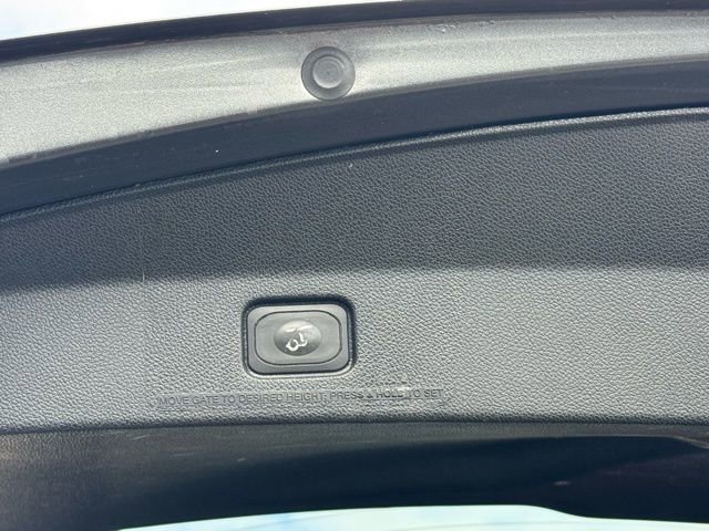 Used 2016 Ford Explorer Limited image 23