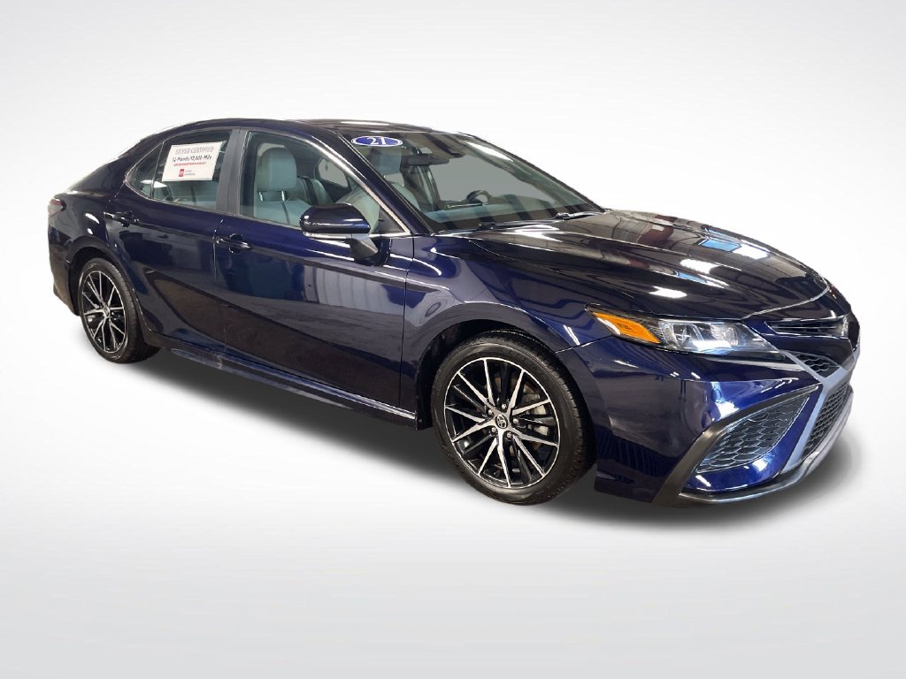 Used 2021 Toyota Camry SE w/ Cold Weather Package AWD/4WD image 7