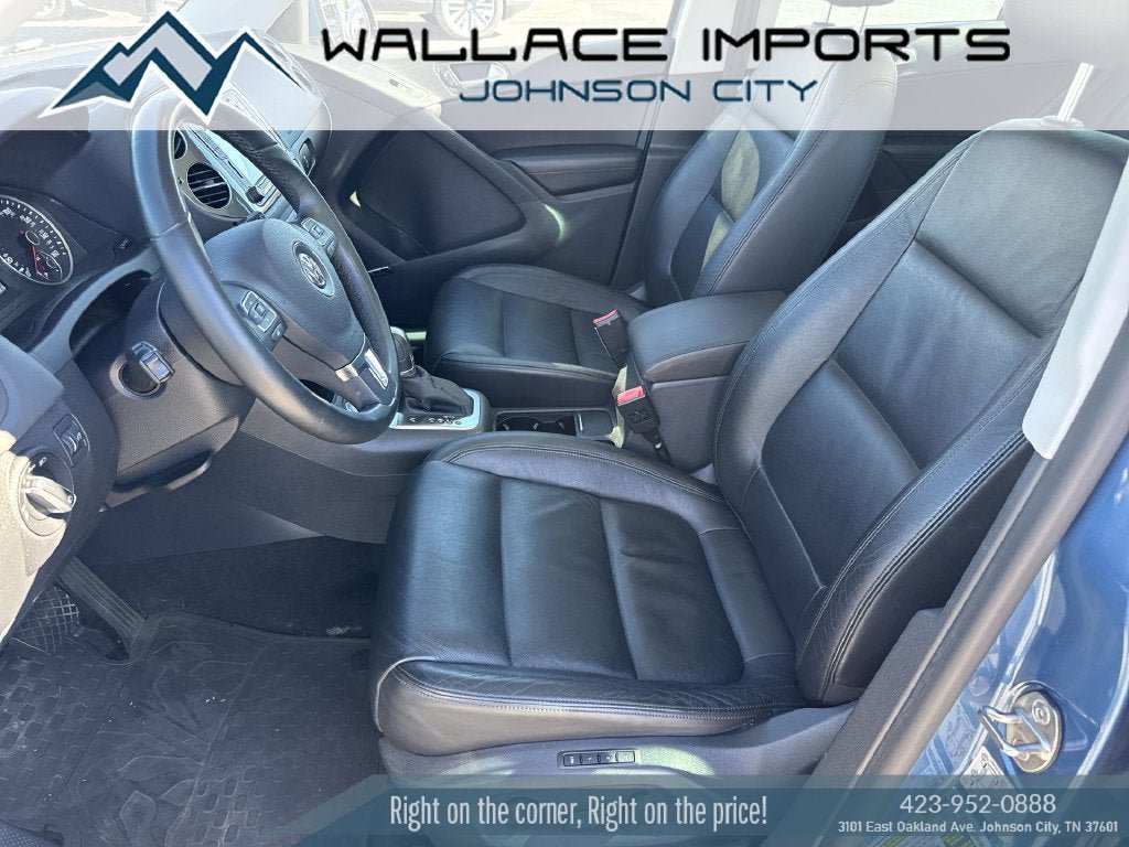 Used 2017 Volkswagen Tiguan SEL AWD/4WD image 5