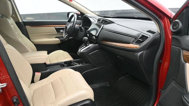 Used 2018 Honda CR-V Touring image 10