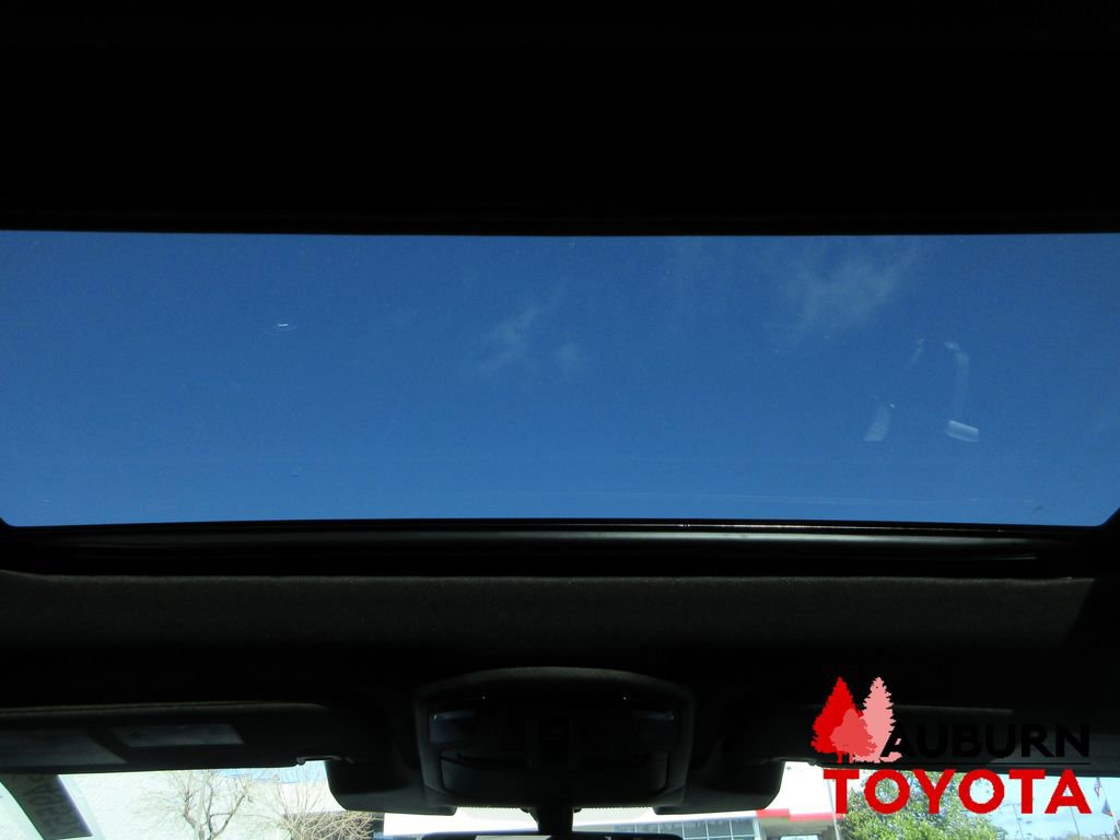 Used 2023 Subaru Outback Wilderness image 12