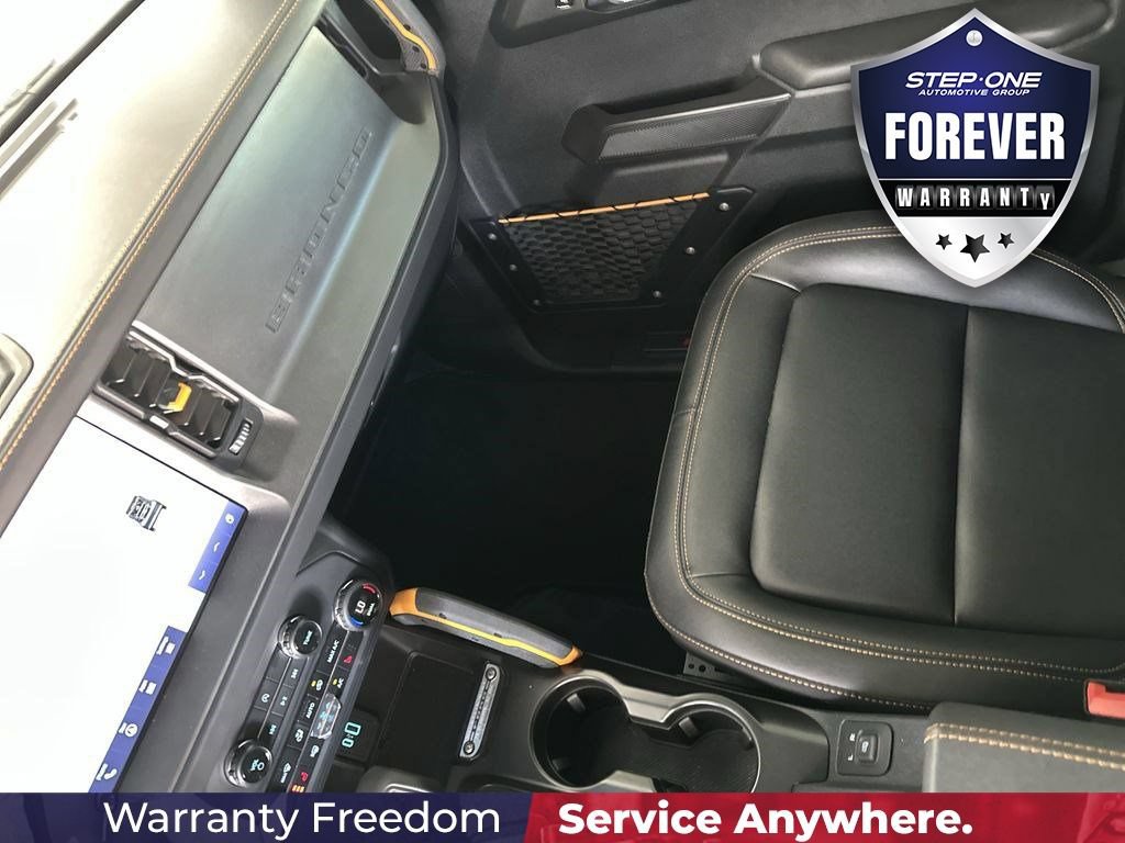 Used 2024 Ford Bronco Badlands w/ Sasquatch Package AWD/4WD image 22